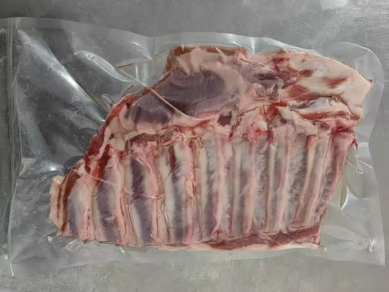澳盛源纯干羔羊排肉，不带羊腩，单片纯干排肉，一件40斤