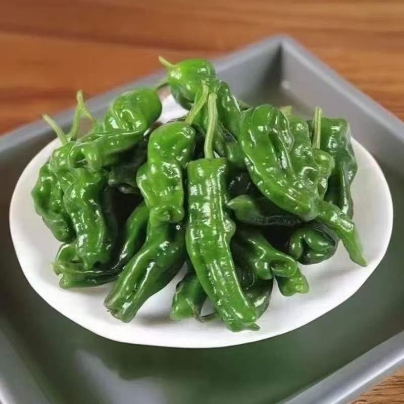 邹皮辣椒产地直发农家自种鲜辣椒新鲜采摘小邹皮辣椒