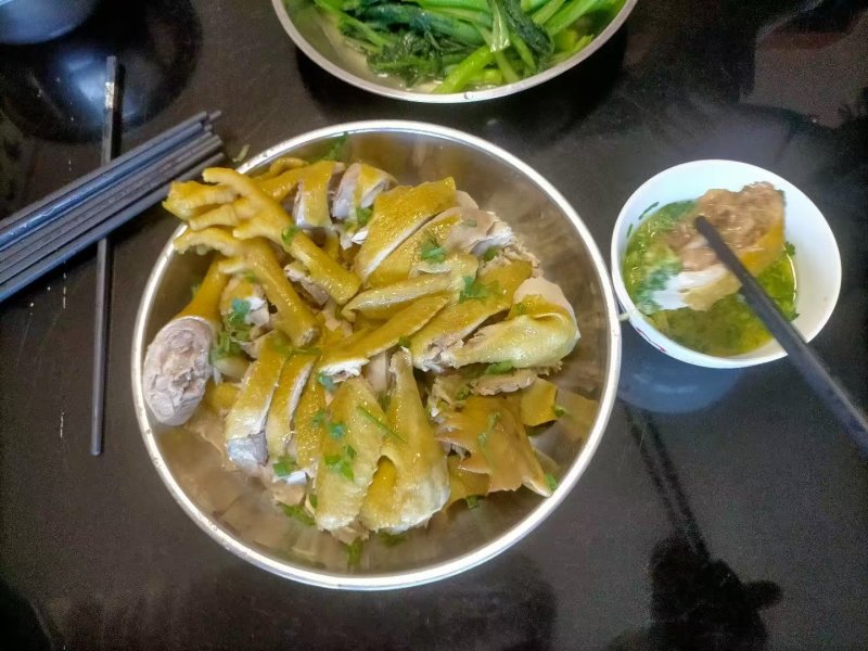 五毛桃咸香鸡大量从优，电商从优，新鲜上市品质保证