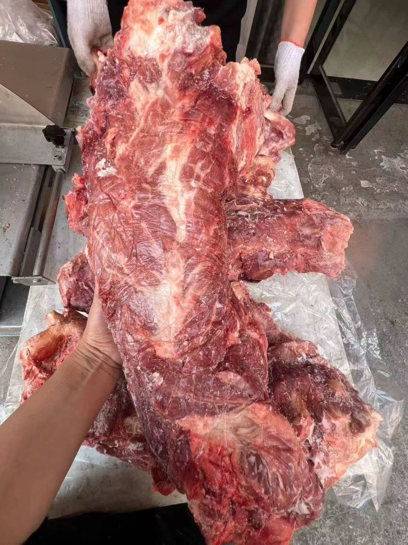 **满肉牛脖骨肉多价格实惠