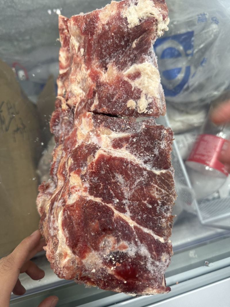 白油牛肩胛骨好煮口感好，奶香奶香的