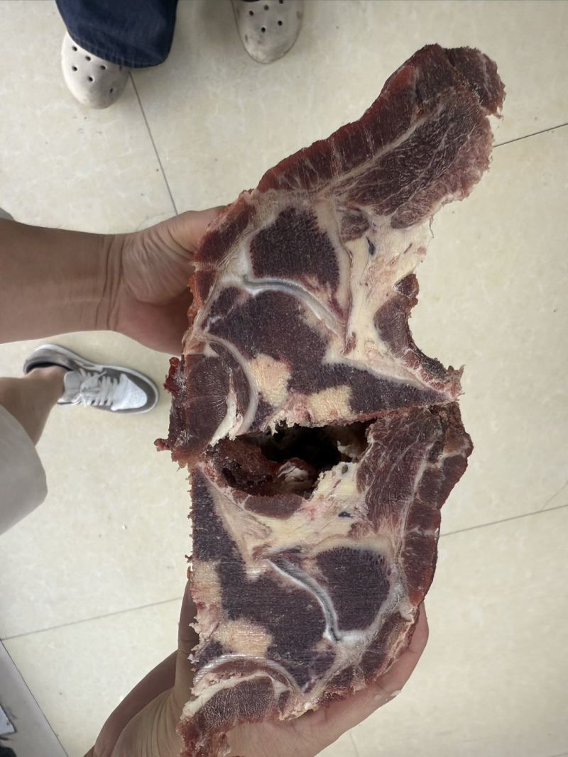 白油牛肩胛骨好煮口感好，奶香奶香的