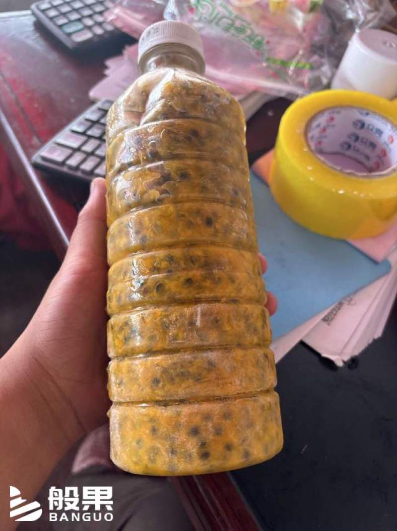 云南百香果鲜果挖取原浆