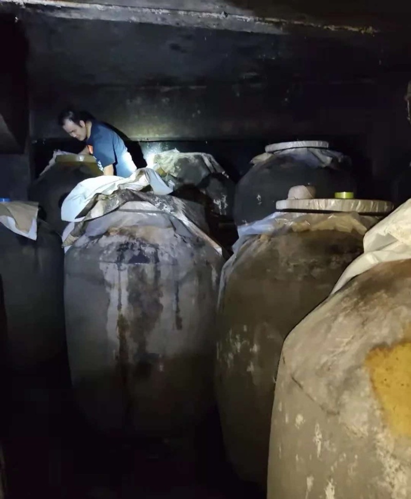 泸州小高粱八年以上纯粮酿60度以上原浆
