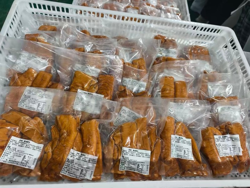 【肠类】卤肠头实拍工厂直发，更多熟食可以联系我们