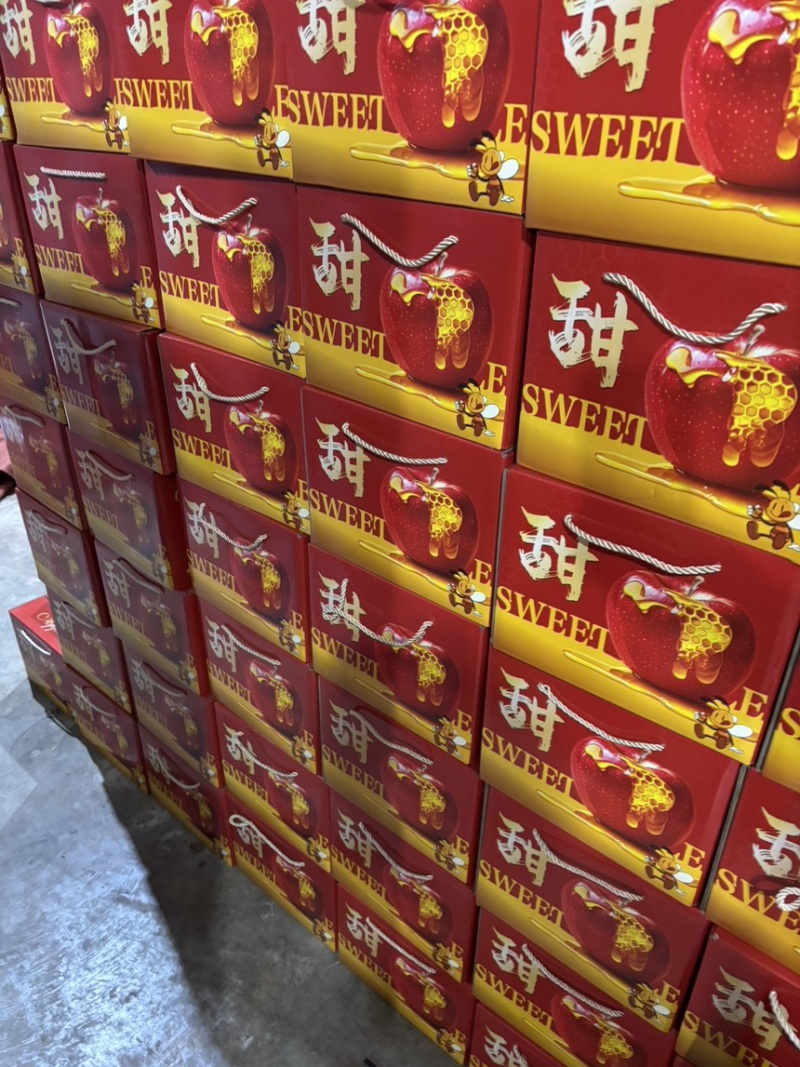 云南冰糖心红露苹果