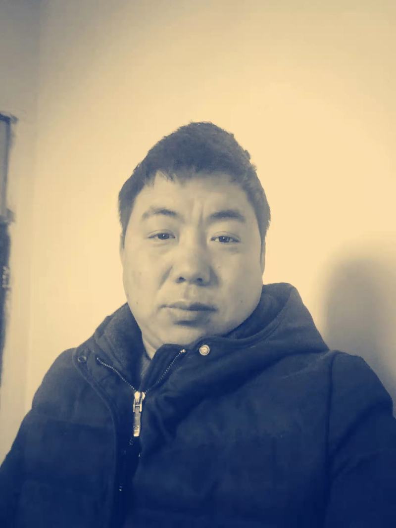 编号泽01万亩套袋巨峰葡萄，欢迎各位老板需要考察！{威}