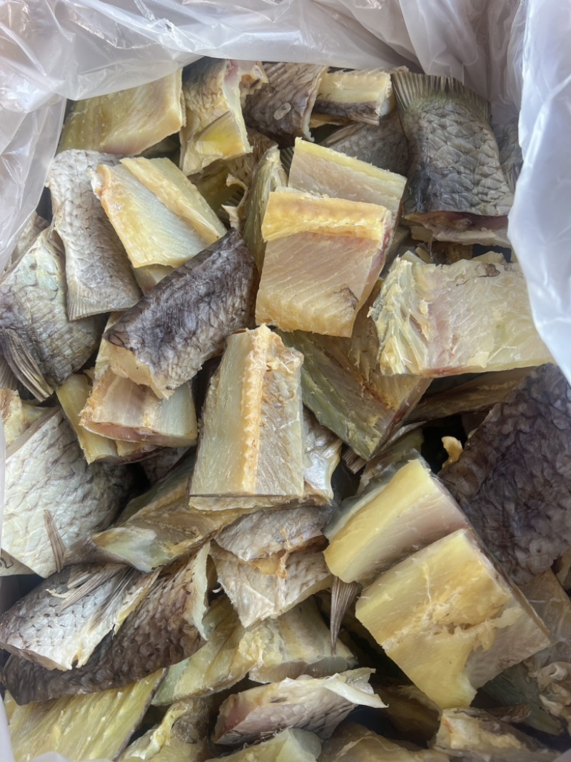 草鱼块地摊电商批发草鱼块草鱼条草鱼干皖鱼块皖鱼肉皖鱼干