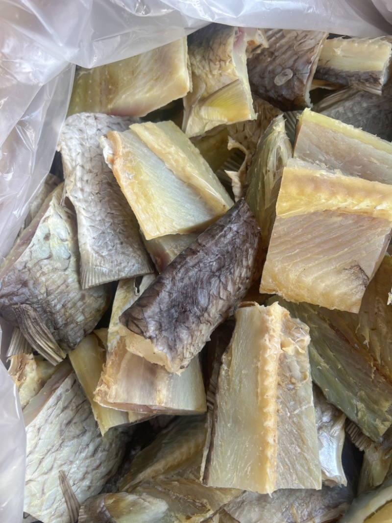 草鱼块地摊电商批发草鱼块草鱼条草鱼干皖鱼块皖鱼肉皖鱼干
