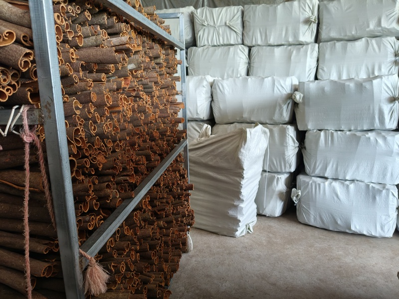 广东肇庆市德庆县精品桂皮工厂原产地直销量大从优