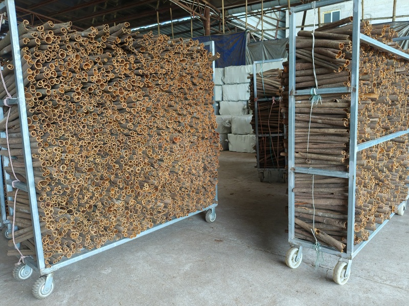 广东肇庆市德庆县精品桂皮工厂原产地直销量大从优