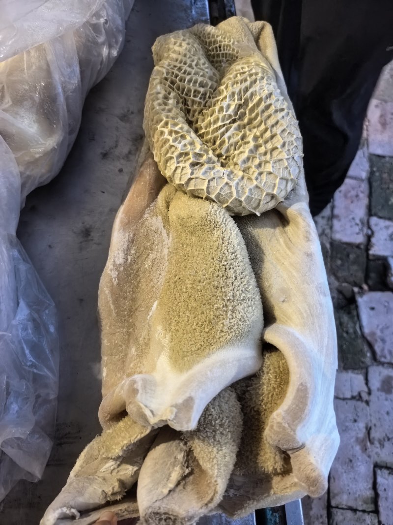 国产水退半成品牛肚现货实拍，长期供应，货源充足，价格便宜