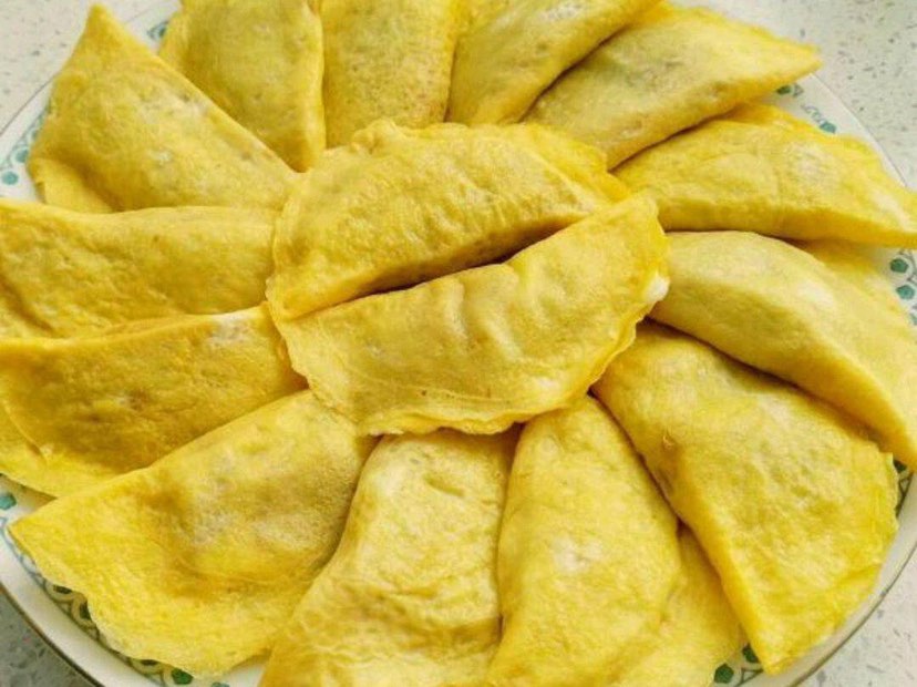 韭菜鸡蛋饺子成品图