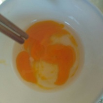 土鸡蛋食用50g以下