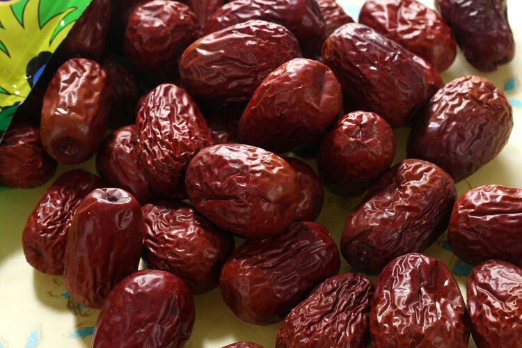 灰枣与骏枣对比图