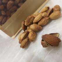新疆巴旦木