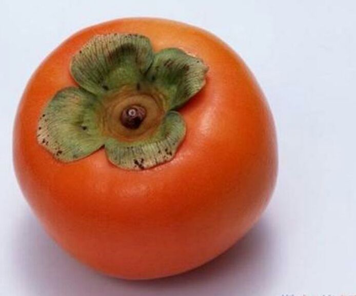 柿子籽西红柿的特写照片，果实饱满、色泽鲜亮