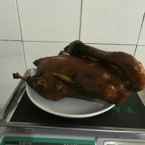 卤鹅