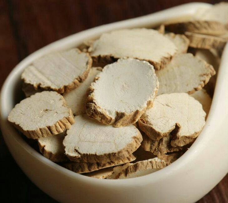 白芷在厨房中的使用场景