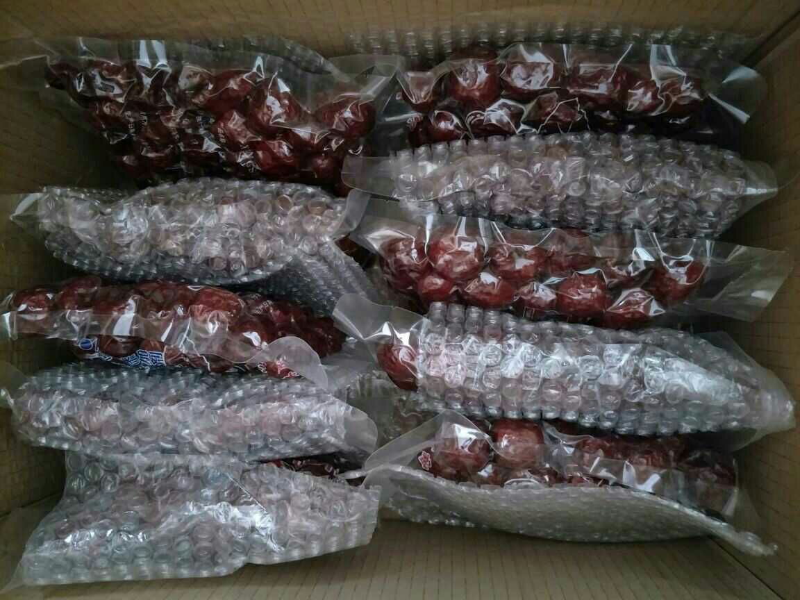 脆枣在冷库中使用气调袋包装保存 脆枣冷库保存