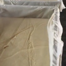 豆腐湿豆腐