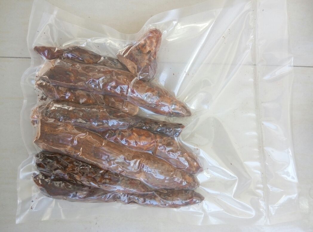 高清微距:铝箔袋装锁阳枸杞组合产品正面标签,清晰展示‘阿拉善锁阳’与‘中宁枸杞’双地理标志图标,配料表仅含‘锁阳片、宁夏中宁枸杞’,执行标准号‘Q/ALX 0001S’,SC生产许可证编号完整,背面附二维码可查第三方检测报告(含锁阳酮、枸杞多糖、农残、重金属全项) 锁阳枸杞组合装产品合规标签特写
