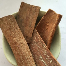 桶桂包装中通