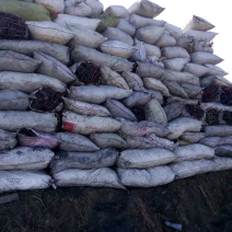 大量供应木炭（工业用碳）需要联系，价格量大可谈