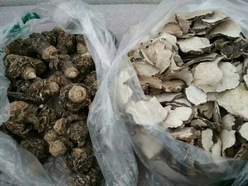 正规黑玛卡产品包装实物图:透明玻璃罐装,标签含西班牙文+中文双语,清晰标注“Lepidium meyenii Walp. var. rubrum”拉丁学名、秘鲁Puno产区、有机认证编号、生产批号及可扫码验证的区块链溯源二维码 正规黑玛卡产品包装实物图:透明玻璃罐装,标签含西班牙文+中文双语,清晰标注“Lepidium meyenii Walp. var. rubrum”拉丁学名、秘鲁Puno产区、有机认证编号、生产批号及可扫码验证的区块链溯源二维码