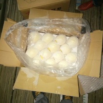 皇冠梨300~350g纸箱
