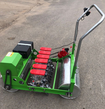 黄芩远志药材点播机苜蓿草花卉播种机电动药材精播机