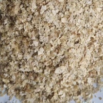 大量麸皮大片麸皮，混麸细麸质量保证，价格优惠