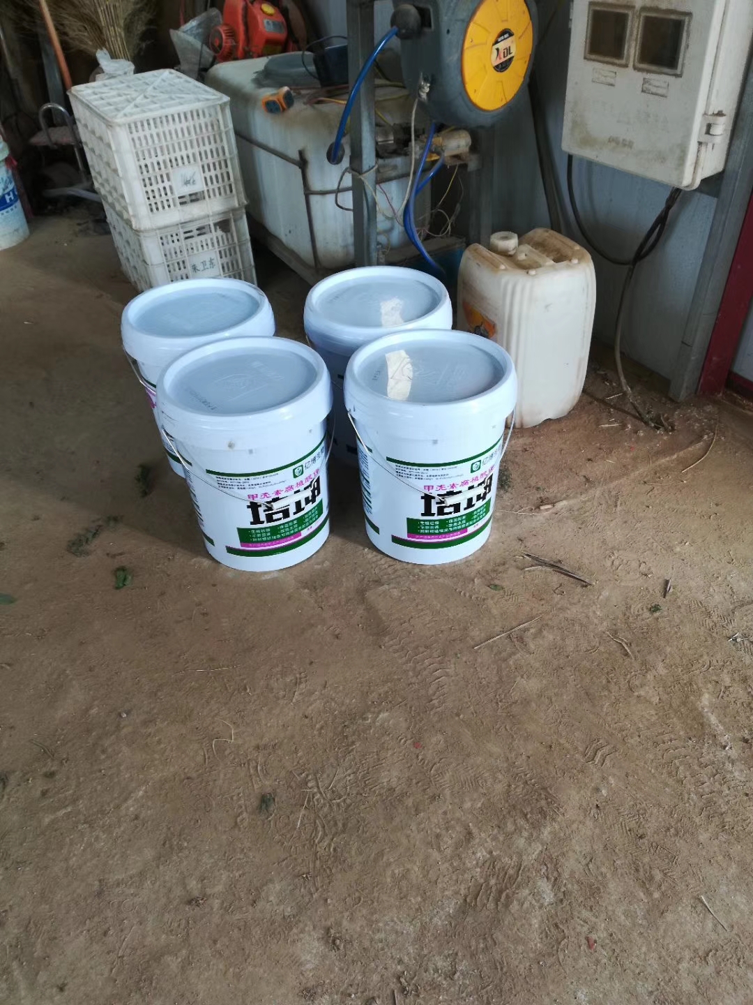 农村家庭农药存放示范图