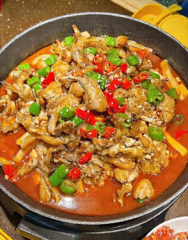 田鸡与正宗泡椒特写对比图