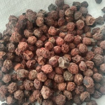乌梅统货，直径1.5-2.5cm，棕色棕黑色，涩酸味