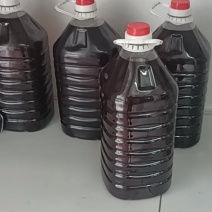 菜籽油散装和桶装两种，桶装9.4斤/桶，98元/桶