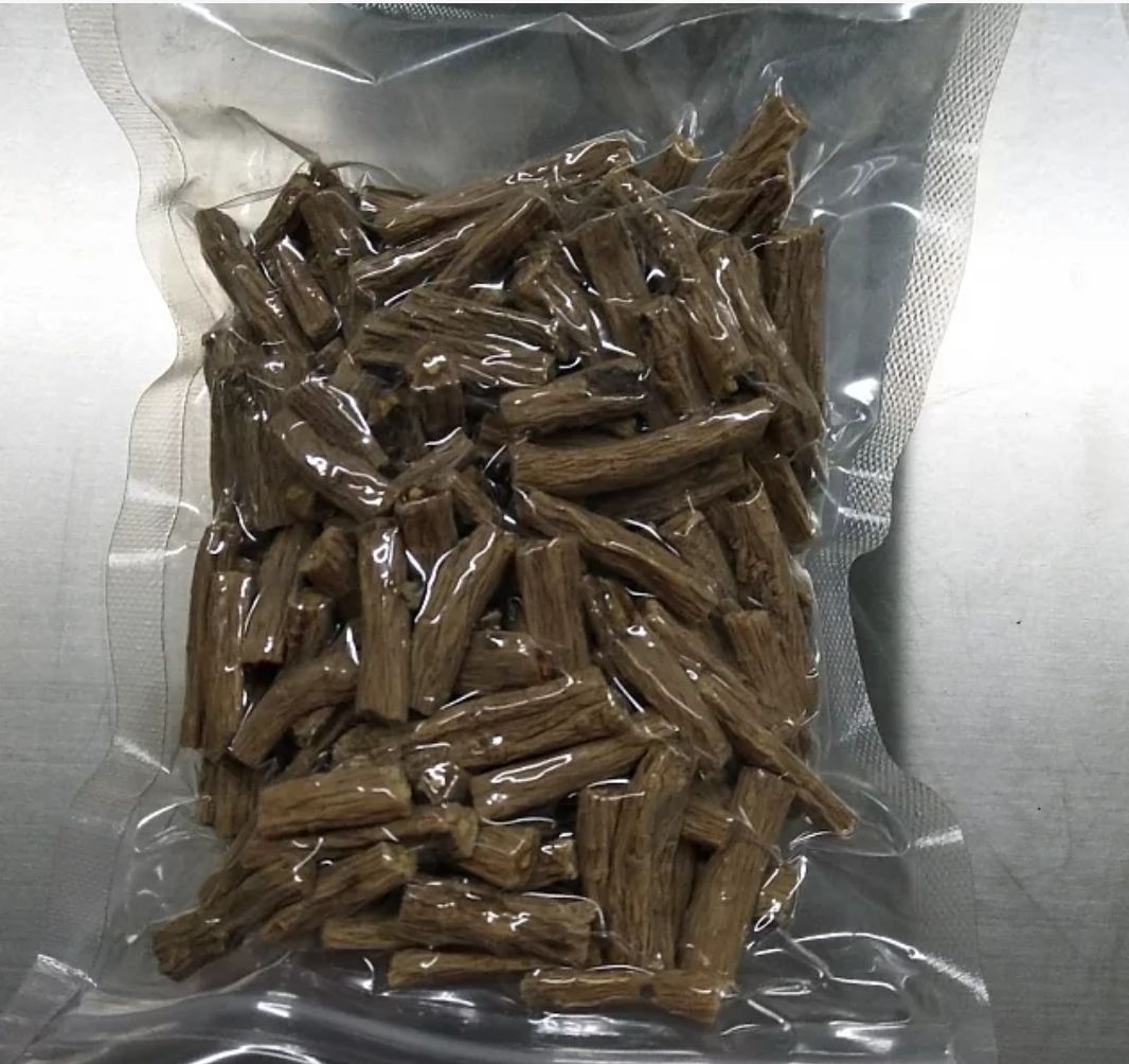 图片说明:白条党参成品包装展示,突出其外观特征与品牌标识 白条党参成品包装展示