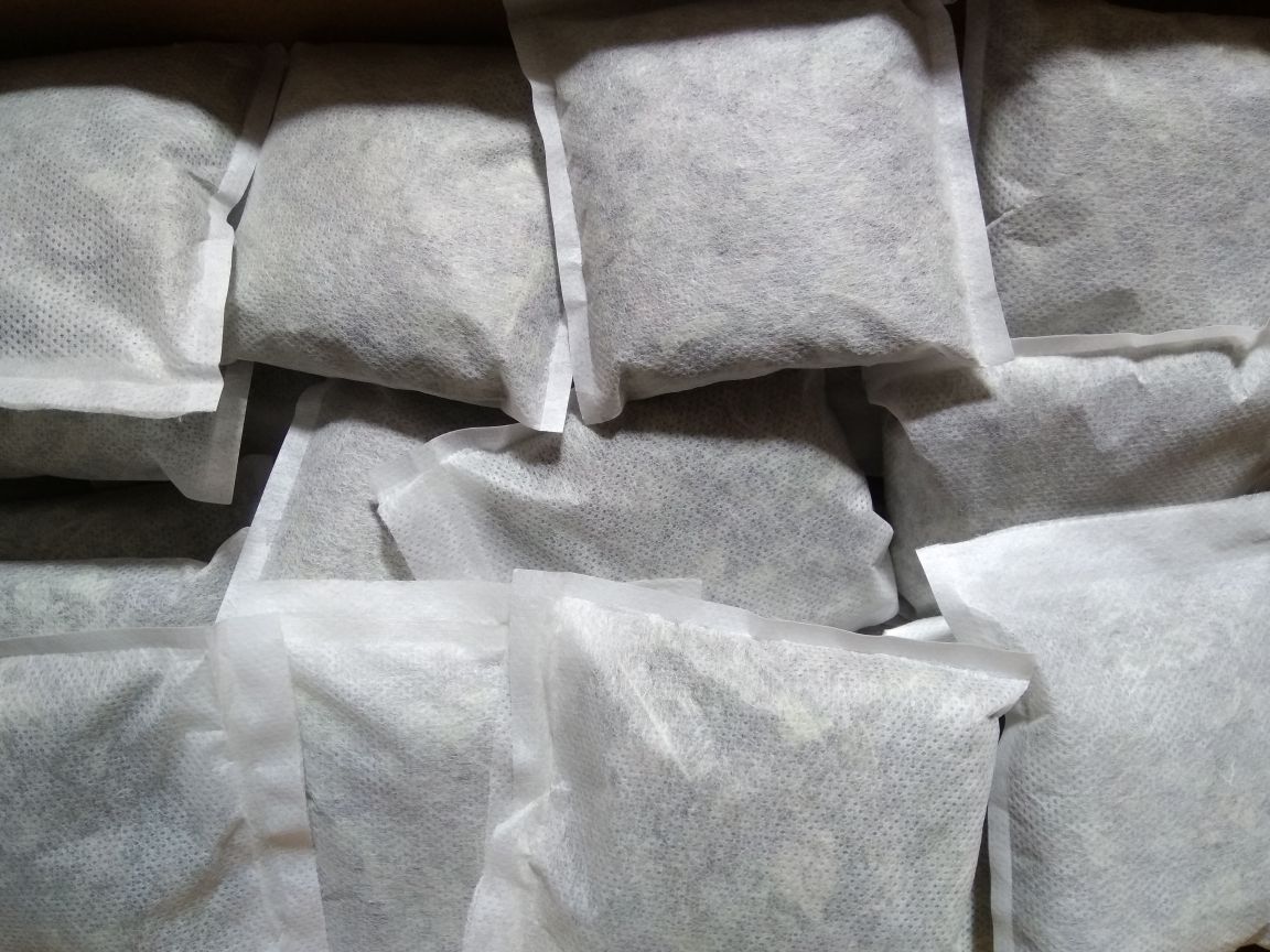 白芷香包制作示意图