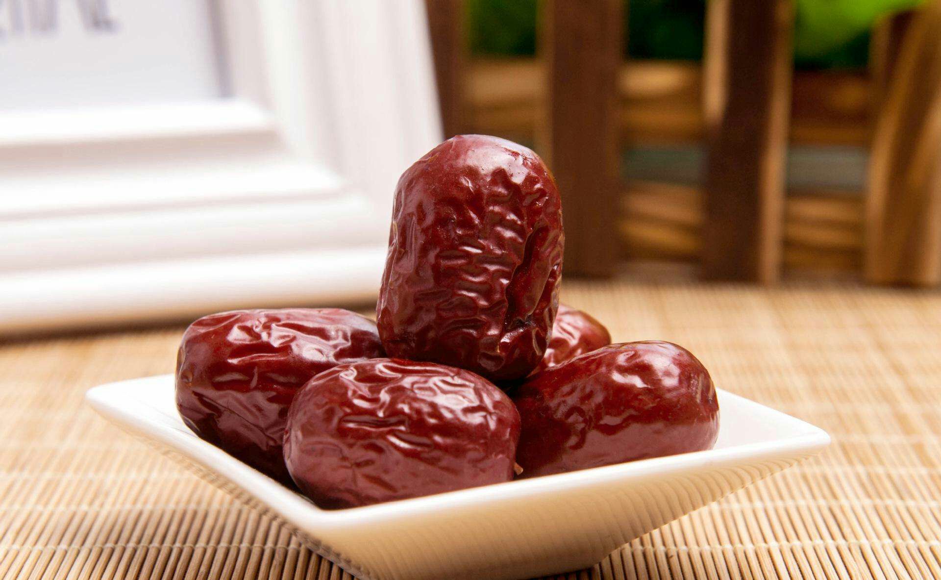 骏枣营养成分表示意图