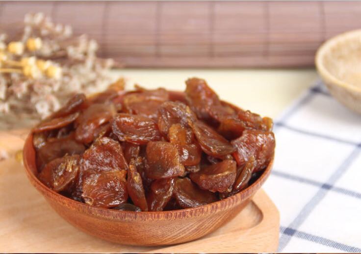 红枣桂圆花生米食材准备图