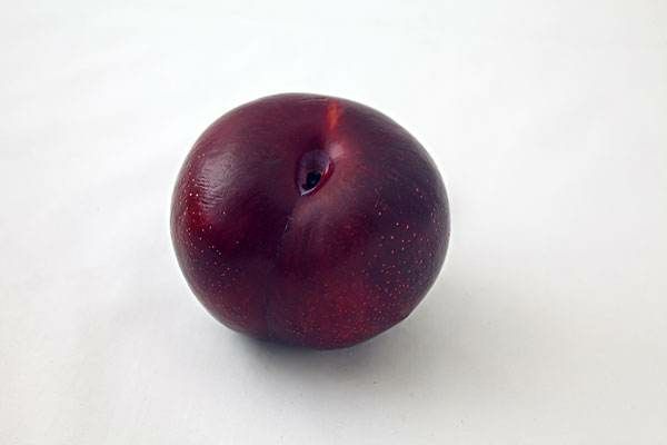 黑布林李子特写展示