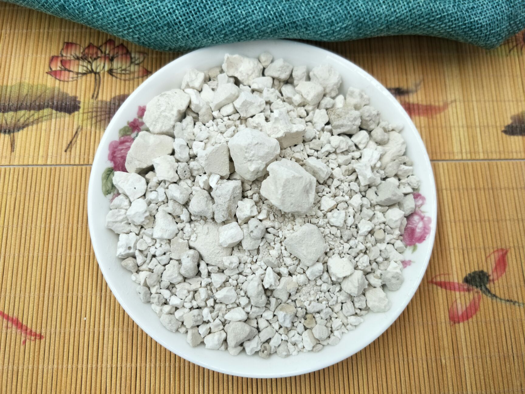 粉葛制品与茯苓制品展示