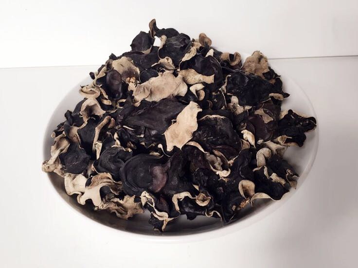 三种木耳对比图