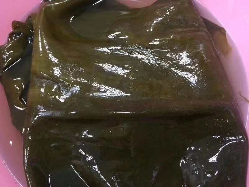 海带泡发过程中的水色变化