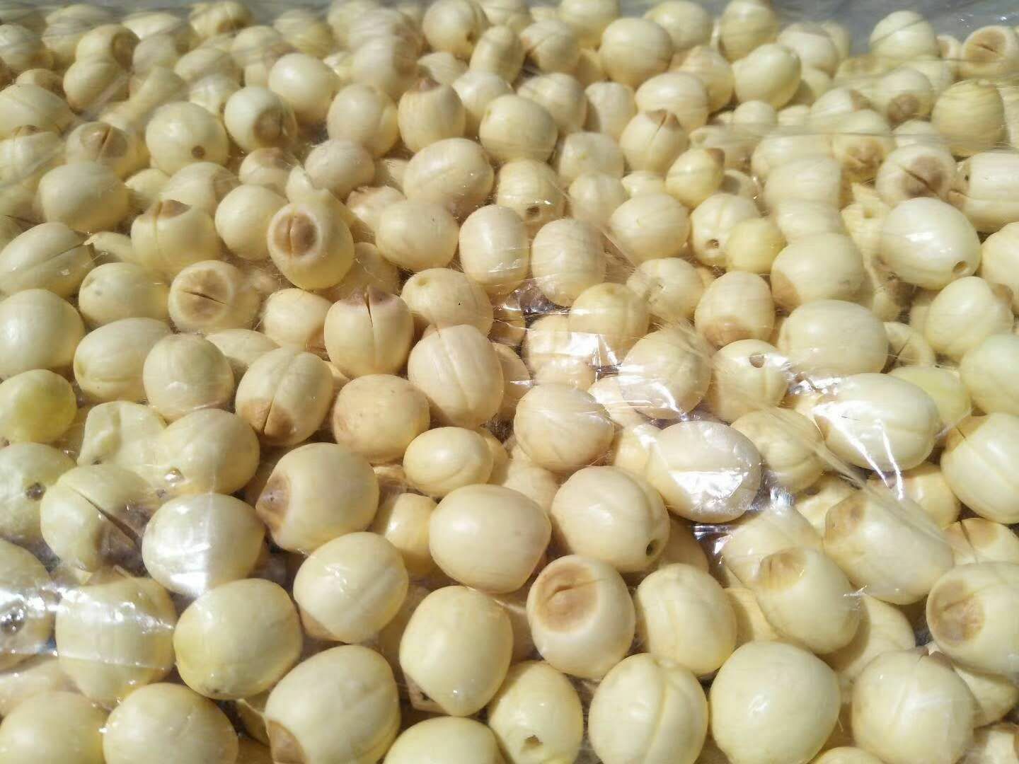 白莲子粥食材准备