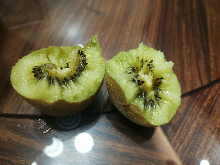 猕猴桃切开特写