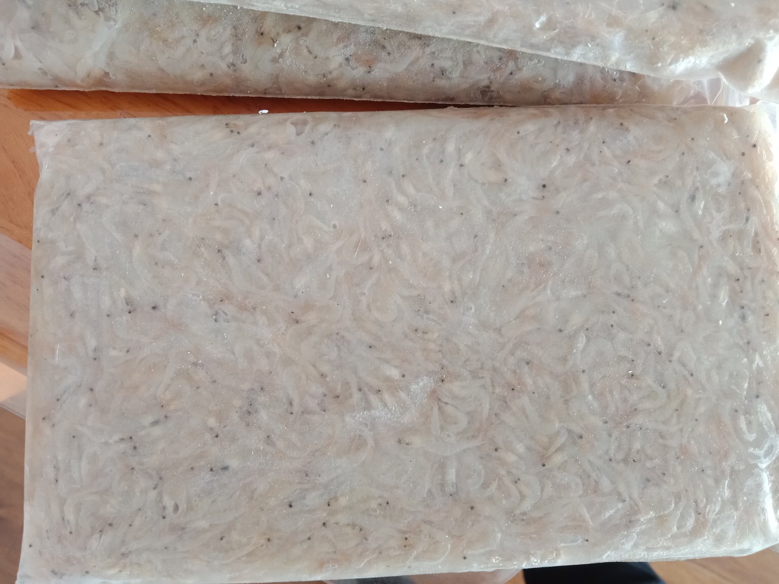 白对虾品牌化包装与线上销售