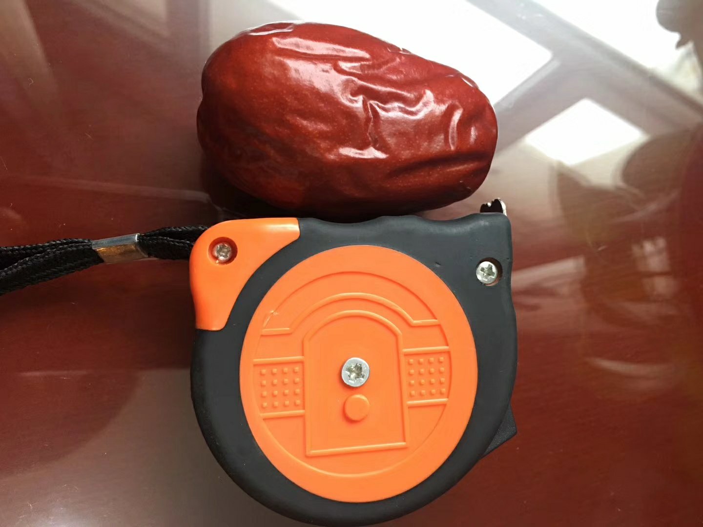 骏枣与其他红枣对比图