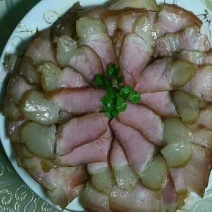 腊肉（五花肉大腿肉）腊肠（麻辣肠广味肠五）