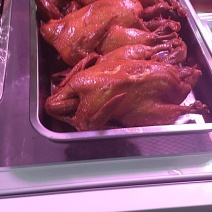 鸭脖，鸭锁骨，鸭肠，鸭头道口烧鸡